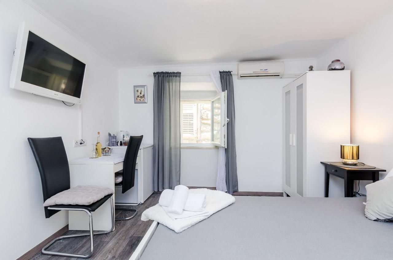 Note Bene Rooms Дубровник Экстерьер фото